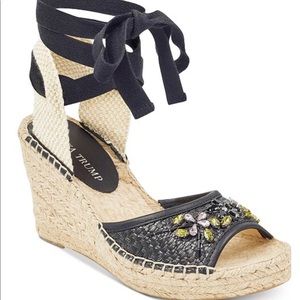 Ivanka Trump Daylana Espadrille Wedge Size 7.5